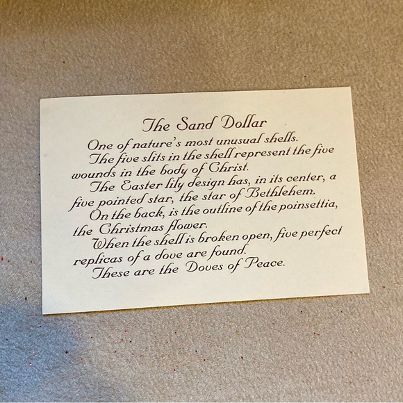 Sand-Dollar Ornament, Hand-Painted Currier & Ives Scene - Picture 5 of 6